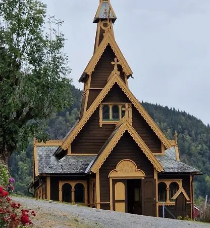 Frydenlund בית נופש באלסטרנד