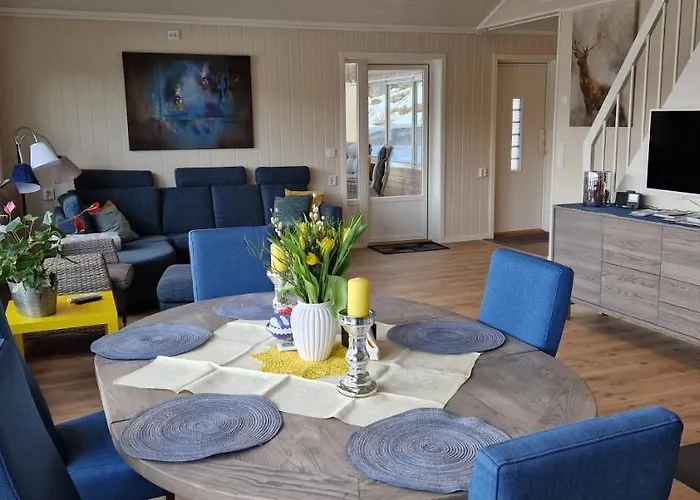 Semesterbostad Frydenlund *