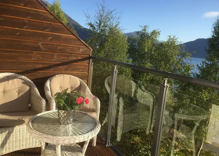 Semesterbostad Frydenlund Balestrand